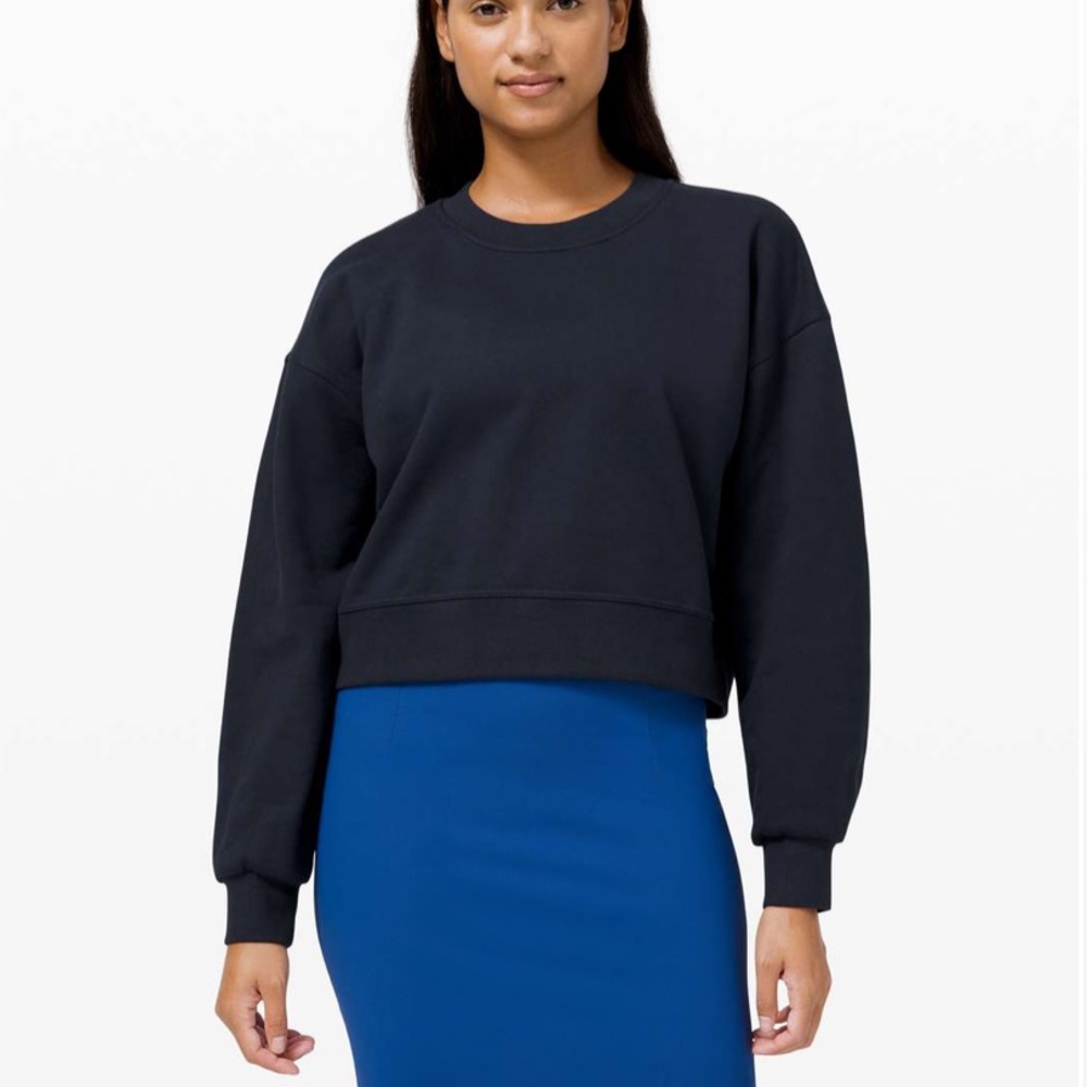 Lululemon Perfectly Oversized Crop Crew in True Navy